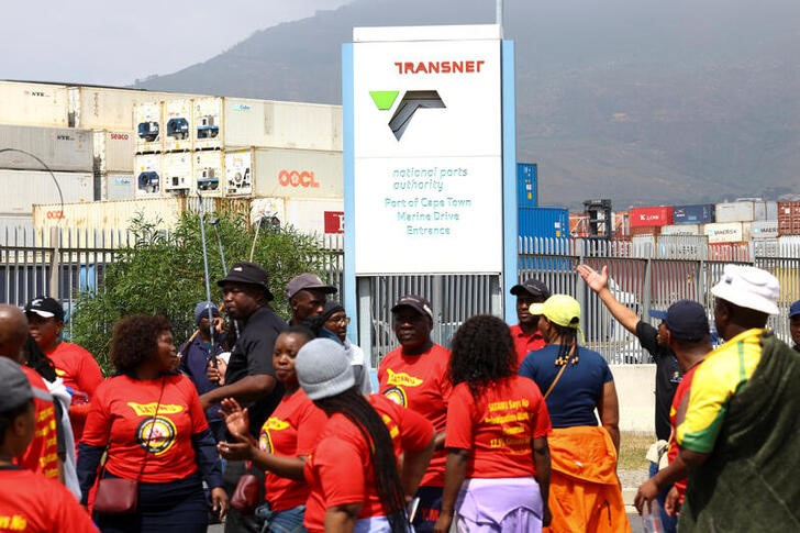 Transnet strike: Acute shortage of basic commodities including food and fuel to hit Eswatini