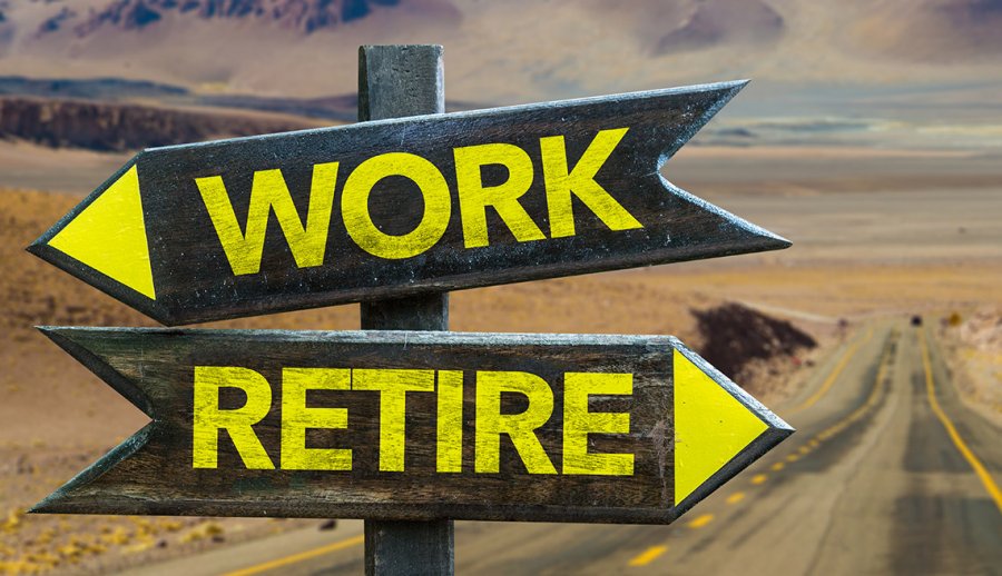 Pros and Cons of early retirement 