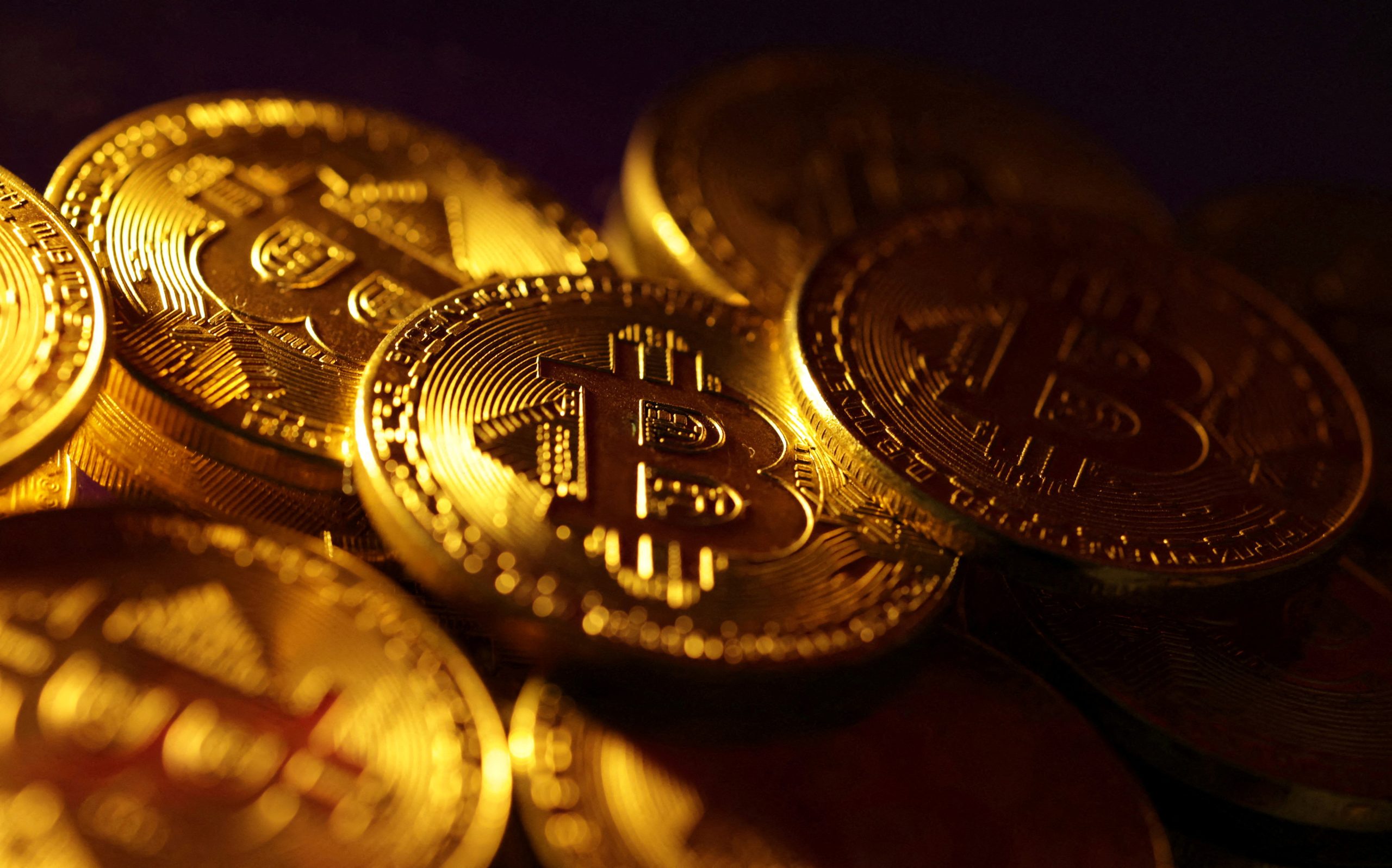 Bitcoin set for worst week in over a year on Mt. Gox liquidation fears