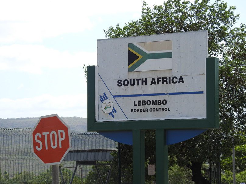 Lebombo border closure costing SA about E10 million/day